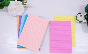 Blocs-notes autocollants colorés en forme de pouce levé, empilables, pour l'organisation du bureau - Product Image 5