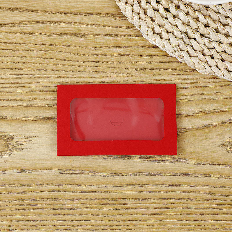 Fenêtre d'autocollants rouges