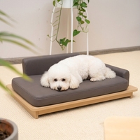 Canapé pour animaux de compagnie avec base en bois, lit confortable en similicuir pour chats et chiens, mousse à mémoire de forme solide, style maison, facile à nettoyer, lit de détente pour animaux de compagnie