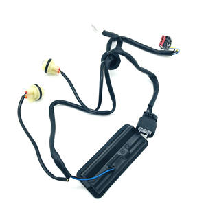 Interrupteurs de camion LR042648 et LR083610 pour hayon et coffre de Land Rover Freelander 2 - Product Image 3