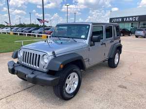 <span class=keywords><strong>Jeep</strong></span> Wrangler JK Unlimited <span class=keywords><strong>4x4</strong></span> Sport 4dr SUV 2020 Usado de <span class=keywords><strong>Segunda</strong></span> <span class=keywords><strong>Mano</strong></span>, Volante a la Izquierda, Asientos de Cuero, Automático - Product Image 6