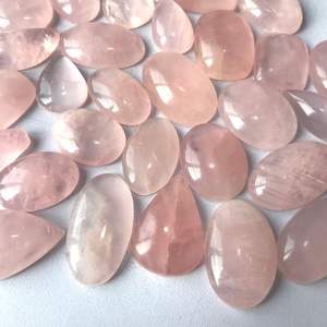 Gemkora - Gemas Sueltas de Cuarzo Rosa Natural, Formas Mixtas, Pulimentadas para la Elaboración de Joyas - Product Image 2