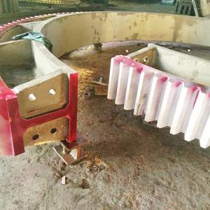 Anillos de Engranaje Fundidos Procesados en Fábrica, Piezas Esenciales para Maquinaria Minera, Molinos de Molienda y Maquinaria para Cemento - Product Image 5