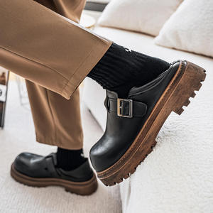 Zapatos formales de otoño para hombre, elegantes y que se pueden usar con calcetines de punta cerrada y medio atados. Zapatos de vestir y Oxfords de cuero para hombre. - Product Image 1