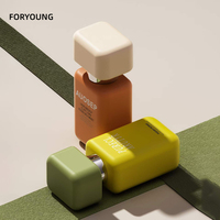 Flacon de parfum en verre coloré mat 30 ml avec bouchon carré unique estampé or, emballage de parfum minimaliste de luxe