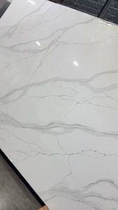 Dalle de quartz premium Calacatta Forest Grey C009 – Design élégant à fines veines - Product Image 3