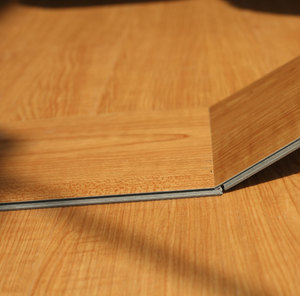 <span class=keywords><strong>Parquet</strong></span> stratifié SPC PVC moderne de 6 mm, résistant à l'eau, uni, pour espaces commerciaux, maison et hôtel, avec système d'assemblage. - Product Image 3