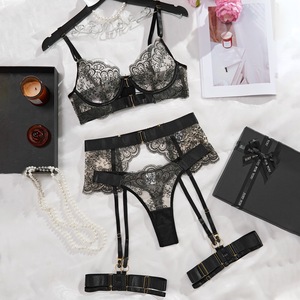 Ensemble de Lingerie Sexy en Dentelle Florale Transparente Brodé en Polyester Fin pour Femme – Vente en Gros - Product Image 6