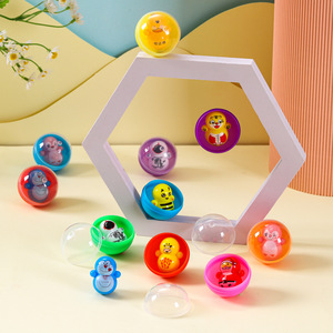 Groothandel Capsule Kid Speelgoed Goedkope Kleine Plastic Capsule Speelgoed 45Mm Capsule Met Plastic Tumbler Speelgoed Binnen Voor Automaat - Product Image 3