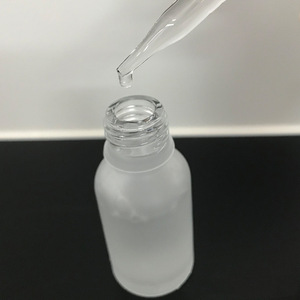 <span class=keywords><strong>Base</strong></span> de Suero de Niacinamida al 5% Semiacabada al por Mayor, 1 kg, 5 kg, con Ácido Hialurónico y Vitamina E, Iluminadora, OEM - Product Image 1