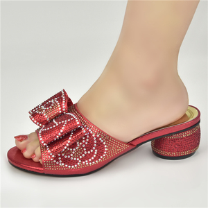 Sinya scarpe tacco basso 5CM pantofole da <span class=keywords><strong>donna</strong></span> in oro pum da <span class=keywords><strong>donna</strong></span> Nigeria <span class=keywords><strong>sandali</strong></span> Casual per feste di nozze africane - Product Image 3