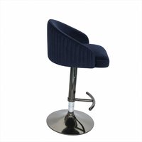 Tabouret de bar pivotant en velours bleu marine, design baquet, dossier à surpiqûres cannelées, siège de comptoir à vérin à gaz, repose-pieds gris anthracite