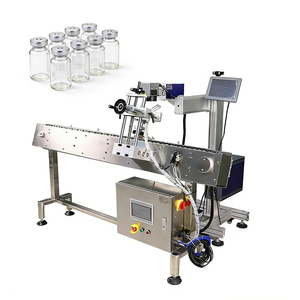 Machine de marquage laser pour gravure sur bouteilles en verre, avec positionnement rotatif de cylindres en acier inoxydable, inspection automatique et étiqueteuse numérique pour la production. - Product Image 4