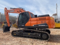 Offre Spéciale : Excavatrice Doosan 225 d'occasion, pelle de taille moyenne, système hydraulique d'origine, prix abordable, stock suffisant pour l'exportation