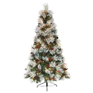 卸売6フィート群がった古典的な松LEDクリスマスツリー松ぼっくりとベリー