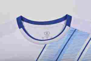 بدلة تدريب كرة قدم كلاسيكية، زي كرة قدم، طقم كرة قدم، ملابس كرة قدم بتصميم رياضي، قميص كرة قدم بتصميم قديم - Product Image 5