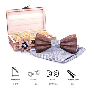 <span class=keywords><strong>Noeud</strong></span> <span class=keywords><strong>papillon</strong></span> 3D en <span class=keywords><strong>bois</strong></span> naturel fait à la main avec pochette et boutonnière à revers en <span class=keywords><strong>bois</strong></span> pour hommes - Product Image 3