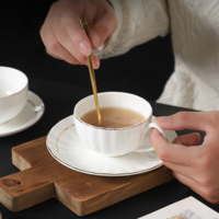 Ensemble tasse et soucoupe à café en porcelaine personnalisée 210 ml, style nordique, luxe blanc avec bord doré, écologique, style américain, vaisselle de table, cadeau