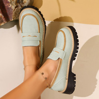 Mocassins Femme Grande Taille Style Britannique Décontracté Printemps/Automne 2026 à Talon Carré et Semelle Épaisse Bicolore – Collection Transfrontalière
