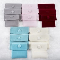 Petite Pochette à Bijoux Personnalisée en Velours et Microfibre avec Logo, Emballage à Rabat pour Boucles d'Oreilles, Colliers, Bracelets et Bagues