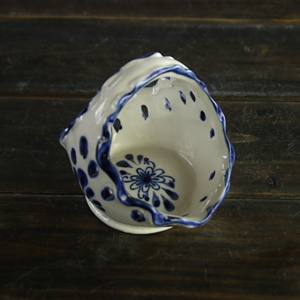 Vente en gros Panier creux en céramique de Delft en grès bleu et blanc - Product Image 1