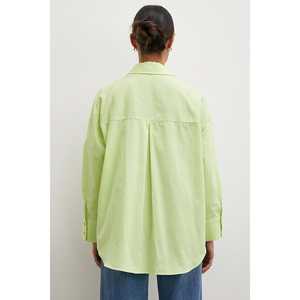 Chemise en popeline H&M à coupe classique, verte, boutonnée, chemisier décontracté pour femmes, à porter tous les jours - Product Image 3