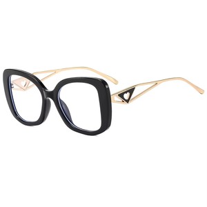 Occhiali da Sole a <span class=keywords><strong>Occhio</strong></span> di Gatto per Donna, Montatura Grande a Forma di Cuore Triangolare Invertito, Fotocromatici, Anti-Luce Blu, Design Semplice e Colorato - Product Image 6