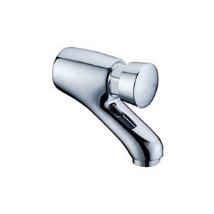 Treo Tường Brass Tự Động Tắt Vòi Nước Công Cộng Nhà Vệ Sinh Duy Nhất Nước Lạnh Rửa Tay Chậm Trễ Lưu Vực <span class=keywords><strong>Mixer</strong></span> Vòi Nước - Product Image 3