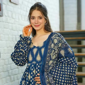 Impresionante Conjunto de Vestido Anarkali con Vuelo Amplio en Algodón Fresco, Todas las Tallas para Adultos, Ropa de Boda con Dupatta Estampada a Juego - Product Image 1