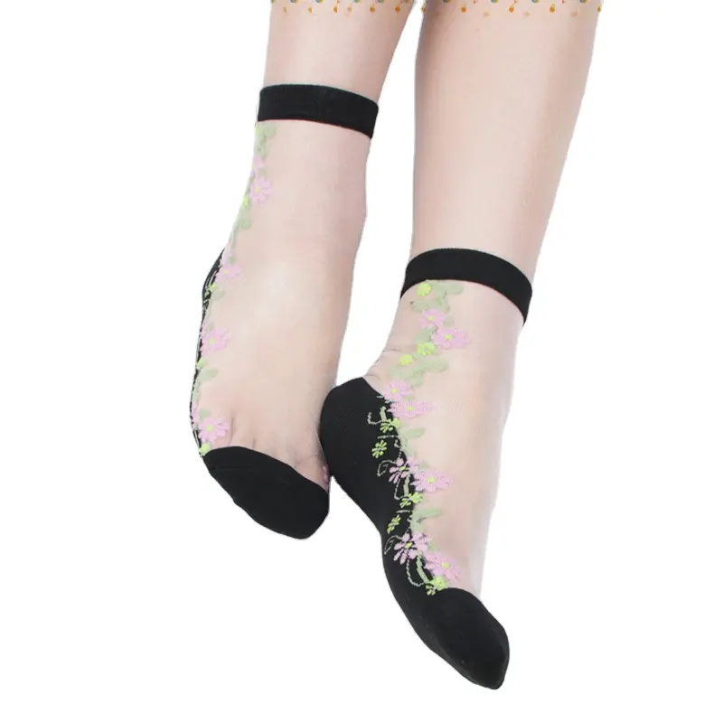 Kadınlar ve kızlar için 2023 çin yeni çorap tasarım toptan ucuz ince yaz dantel çiçekler ile korkak ayak bileği çorap