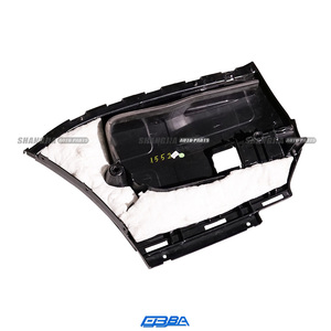 Auto Parts Plastic Rear Bumper <b>Brackets</b> For Rolls Royce Cullinan 2017 To 2023 OE 51127448705 51127448706 - Product Image 3