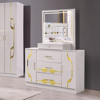 Ensembles de Chambres à Coucher Royales de Luxe Grand Format, Meubles de Chambre Turcs Dorés Élégants avec Miroirs et Éclairage LED, Prix Abordables