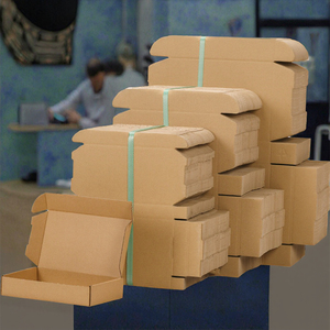 Bán Buôn Biểu Tượng Tùy Chỉnh Bưu Phẩm Giấy Đóng Gói Hộp Thấp Moq 3-Hai Lớp Tái Chế Kraft Sóng Lông Quần Áo Giày Vớ Ráp - Product Image 3