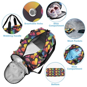 Large Capacity Fashion Sports Fitness <b>Bag</b> Portable Customs Heart Patterns Polyester Travel Shoulder Duffel <b>Bag</b> - Product Image 4