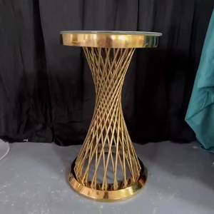 تصميم حديث فاخر من الزجاج المستدير عالي الجودة من الفولاذ المقاوم للصدأ الذهبي للاستخدام في حفلات الزفاف - Product Image 5