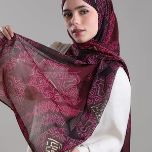 Hijab imprimé en mousseline de soie Offre Spéciale personnalisé de qualité supérieure pour les femmes musulmanes Collection d'automne pour la culture islamique du Moyen-Orient - Product Image 4