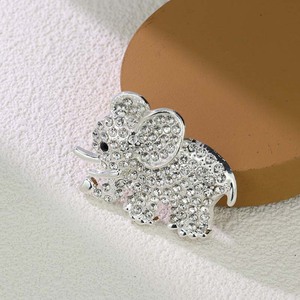 Broche éléphant en strass, alliage de zinc, forme animale, accessoire de bijoux cadeau - Product Image 1