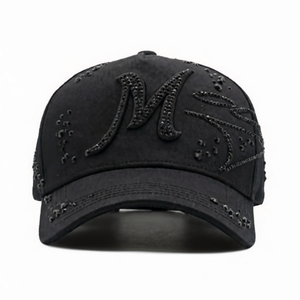 新作入荷 5パネル サテン裏地 ブラック パーソナライズド スエード ベースボールキャップ ゴーラス 31 ハット MAGO FOREVER HATS 刺繍ロゴ入り - Product Image 2