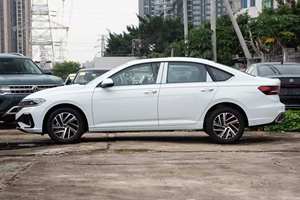 Lavida 2023 de Segunda Mano, Versión Starry Sky de Cinco Millones de Unidades, 1.5L Automático, 6 Velocidades, 40900 Kilómetros, Bajo Uso y Desgaste - Product Image 2