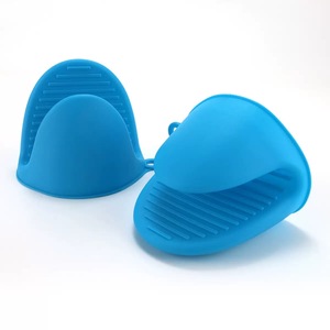 Heat Insulation Pinch Grips Cooking Gloves Finger Protector for Kitchen Cooking Glove <b>Mini</b> Silicone Oven Mitts - Product Image 3
