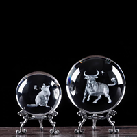 Boule de cristal gravée de 60, 70, 80 mm avec support métallique, gravure laser 3D, boule de cristal K9 pour souvenirs et cadeaux