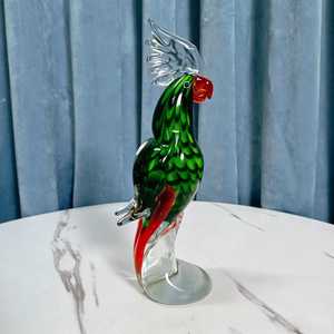 Tiny Glass World - Figura de Gallo de Cristal de Murano Soplado a Mano, Color Verde y Rojo, Escultura de Animal en Forma de Cúpula, Pieza de Arte Decorativa Navideña - Product Image 3