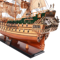 Modèle de bateau à voile en bois de cèdre peint Friesland L80, réplique artisanale avec support d'exposition pour décoration nautique