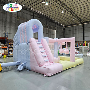 Tobogán Acuático Inflable con Temática de Dulces, <span class=keywords><strong>Parque</strong></span> Acuático Infantil para Jardín con Rociador y Piscina de Pelotas - Product Image 4