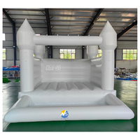 Château gonflable commercial de luxe moderne en PVC blanc pour enfants avec piscine à balles pour l'extérieur