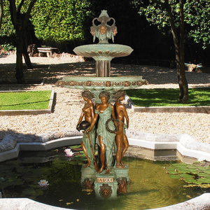 Fördernder lebensgroßer Damebronzewasserbrunnen - Product Image 6