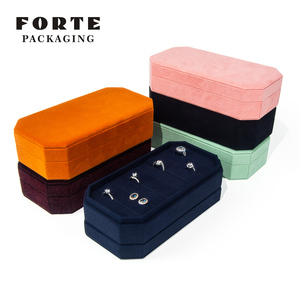 Boîte à bijoux FORTE en velours rose octogonale, plateau de présentation de bagues multicolores avec logo personnalisé, boîte à bijoux avec couvercle - Product Image 6