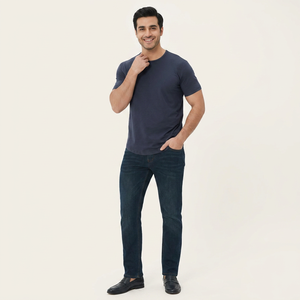 T-shirt personnalisé en gros avec logo de votre marque, col rond, manches courtes, uni, respirant, coupe décontractée pour homme - Product Image 1
