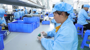 <span class=keywords><strong>Antena</strong></span> de TV Digital Amplificada para Interiores - Alcance de Más de 350 Millas, 4K 1080p HD, Canales Locales Gratuitos - Product Image 6