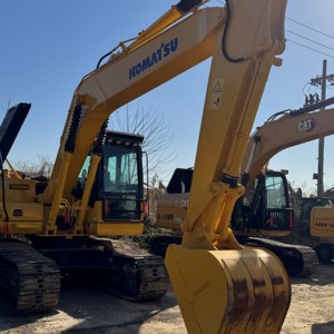 Excavatrice sur chenilles Komatsu PC160-7 d'occasion, 16 tonnes, d'origine japonaise, de taille moyenne - Product Image 1